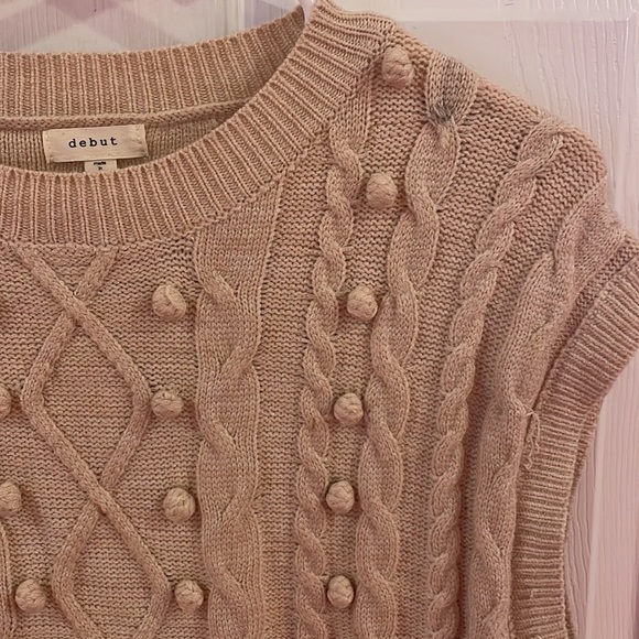 Sweater Vest - Picture 2 of 4